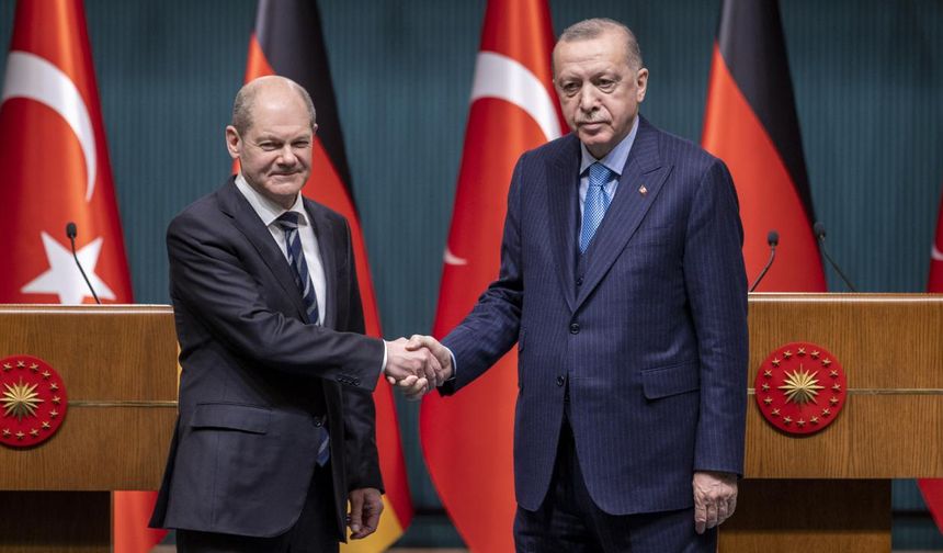 İstanbul'da Erdoğan-Scholz görüşmesi: Savunmada işbirliği mesajı