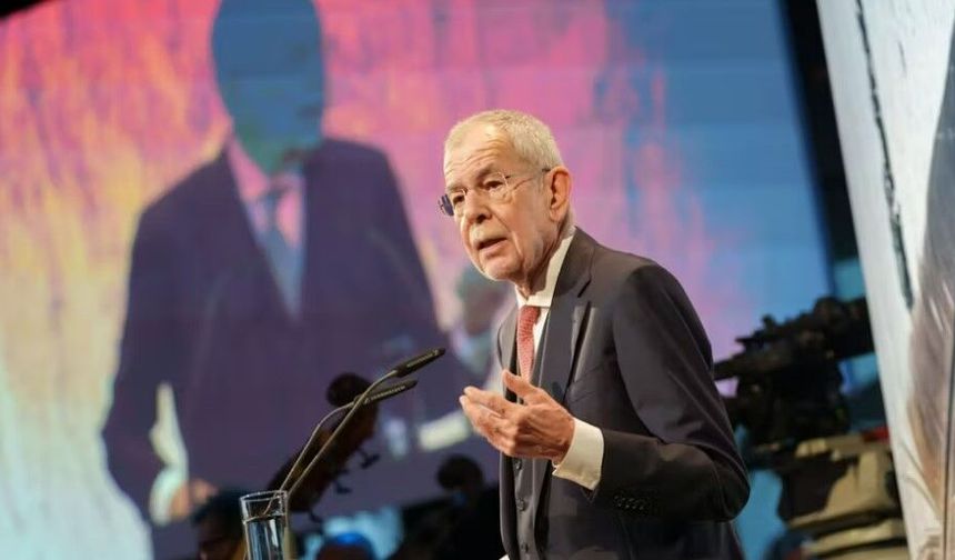 Avusturya Cumhurbaşkanı’ndan Ramazan Bayramı Mesajı: “Barış ve Dayanışma” Vurgusu