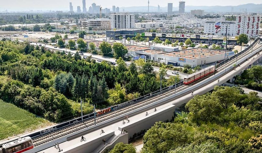 Viyana'da Tuna Nehri Üzerine Yeni Yaya ve Bisiklet Köprüsü İnşa Edilecek