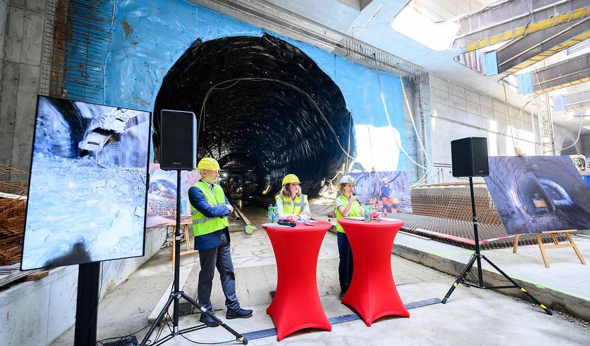 Viyana U2 Metro Hattının Yeniden Açılış Tarihi Belirsizliğini Koruyor