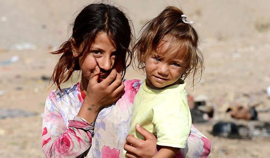 Araştırma: Yoksulluk, çocukların beyin gelişimini IQ ve ebeveynlikten daha fazla etkiliyor