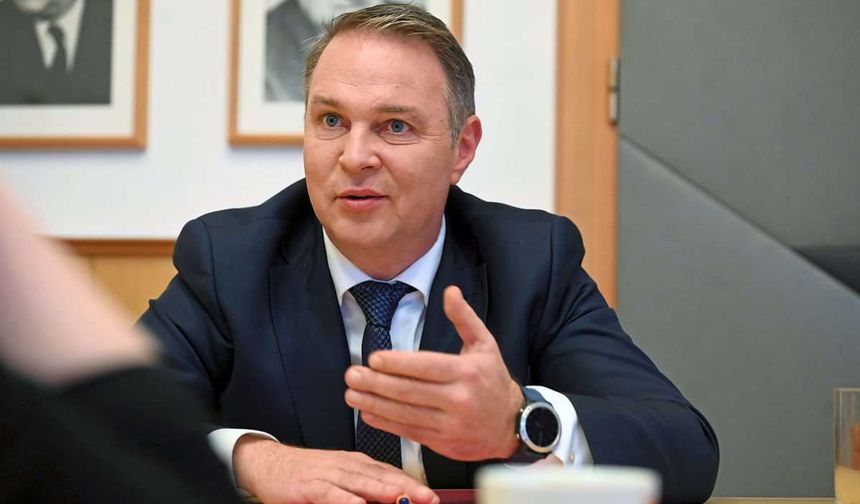 SPÖ Lideri Andreas Babler: "Koalisyon Güven ve Saygı Üzerine İnşa Edilmeli"