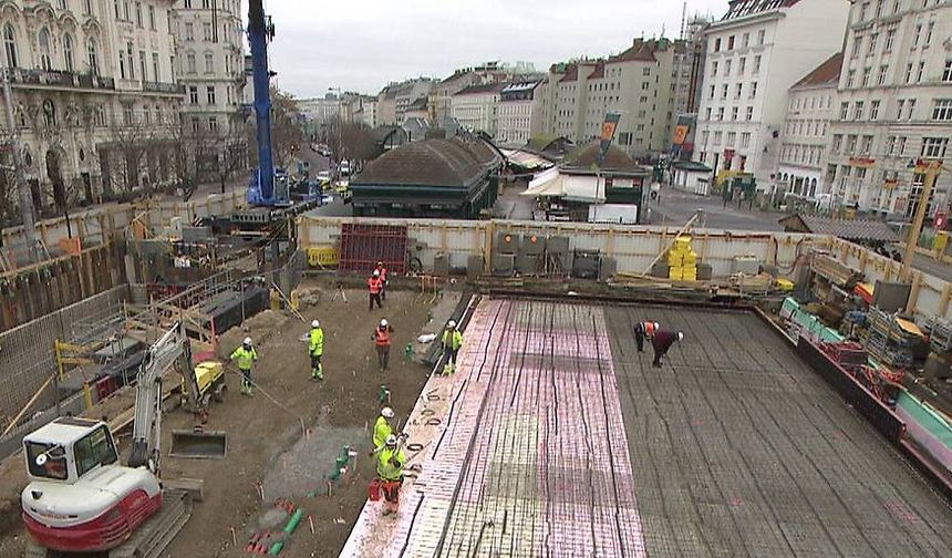 Naschmarkt'ta Yenileme Çalışmaları Hız Kesmeden Devam Ediyor