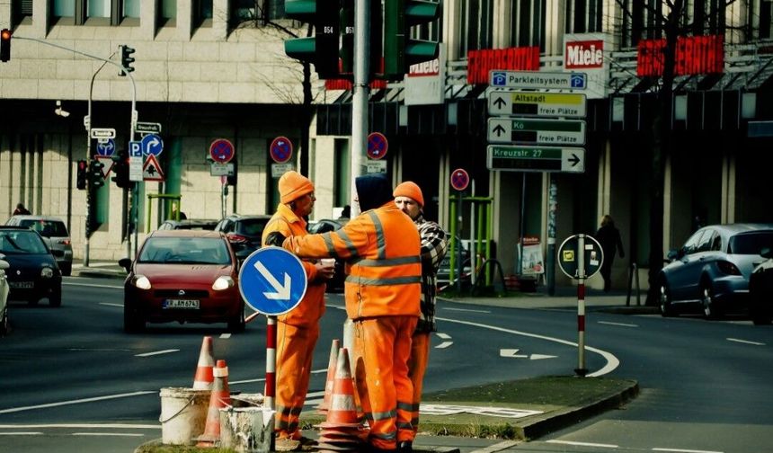 Avusturya Hükümeti 2 Bin Kamu Görevlisi Pozisyonunu Kaldırmayı Planlıyor