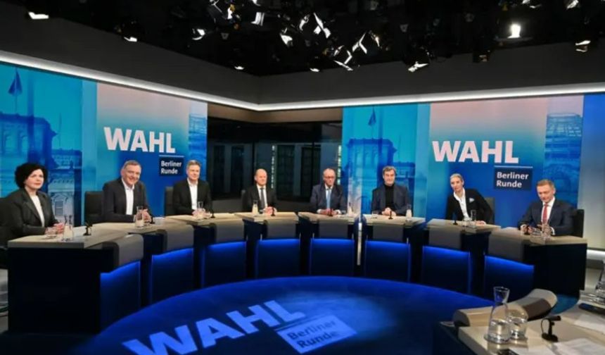 Şansölye Merz: 'Dünyanın geleceğine Avrupa'da karar verilecek'