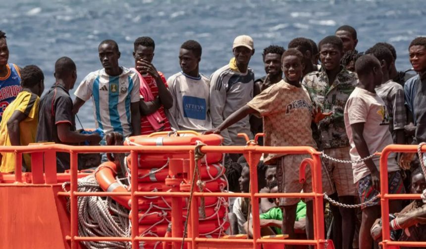 İngiltere'de mülteciler, daimi oturum başvurusu için 20 yıl bekleyecek