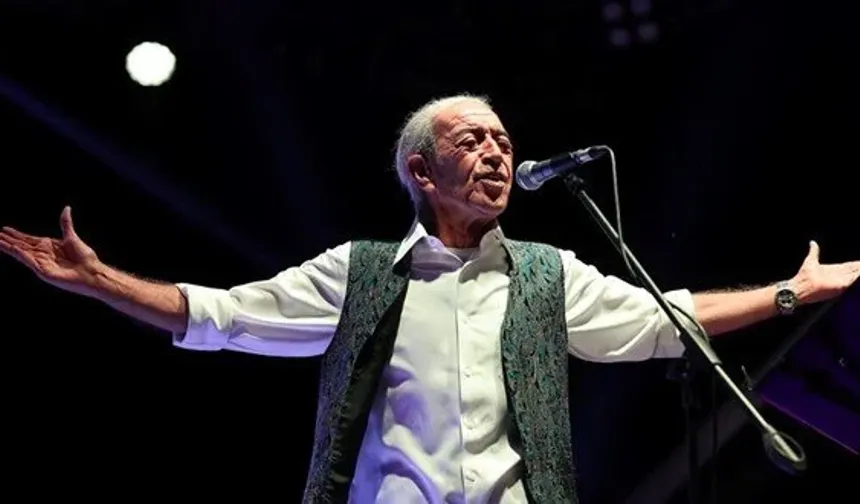 Edip Akbayram 75 Yaşında Hayatını Kaybetti