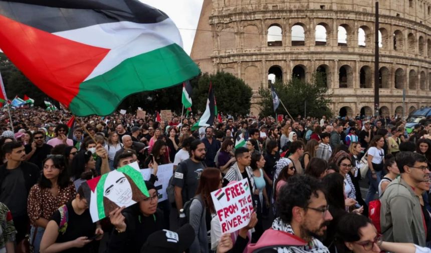 Roma’da Dev Protesto: Binlerce Kişi Gazze İçin Yürüdü