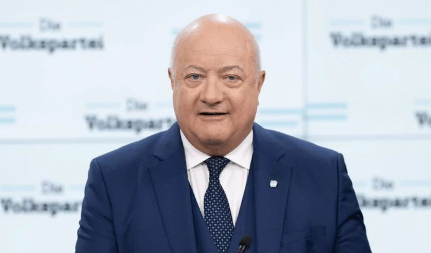 Üç Partili Koalisyonun 100 Günü: Beklentilerin Ötesinde Bir Başlangıç