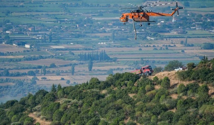 İzmir'deki Orman Yangınları Kontrol Altına Alındı