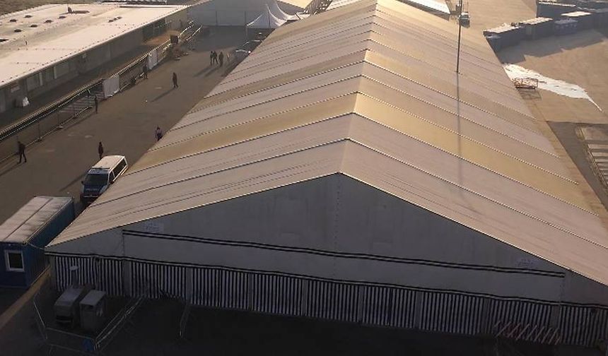 Spielfeld Sınırındaki Mülteci Çadırları Kaldırılıyor