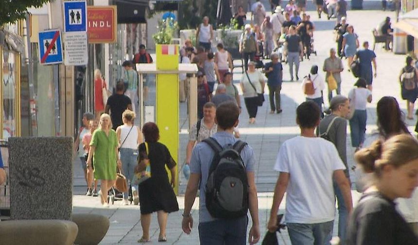 Araştırma: Viyanalıların Çoğunluğu Pazar Günü Mağazaların Açılmasından Yana
