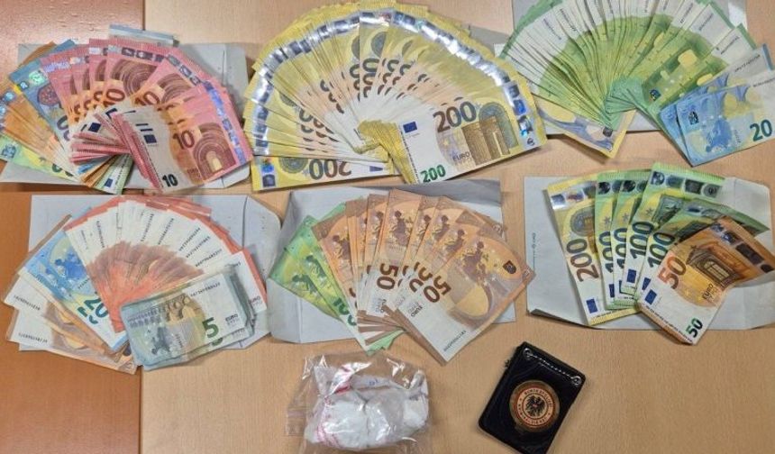 Viyana-Favoriten’de Uyuşturucu Operasyonu: 38 Yaşındaki Şüpheli Tutuklandı