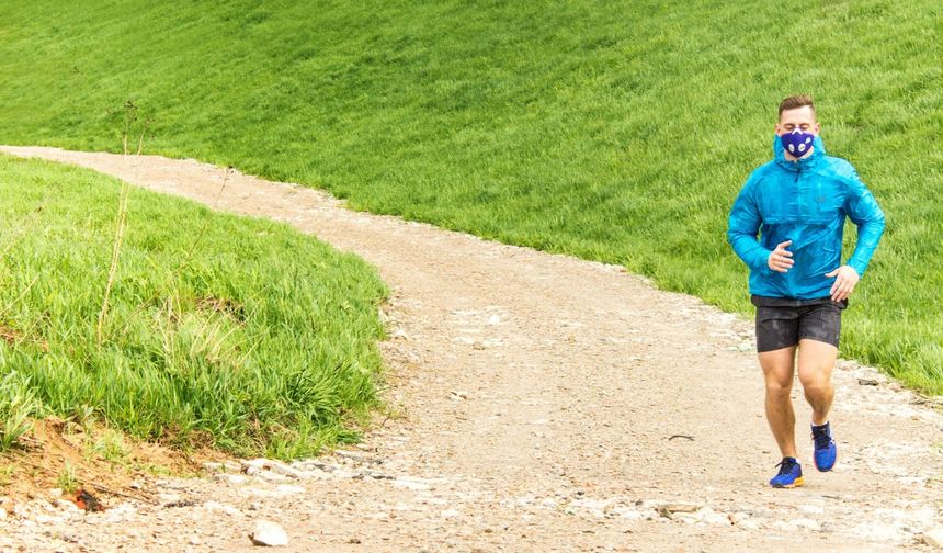 Yeni bir araştırmaya göre günde 7 bin adım sağlıklı yaşam için yeterli