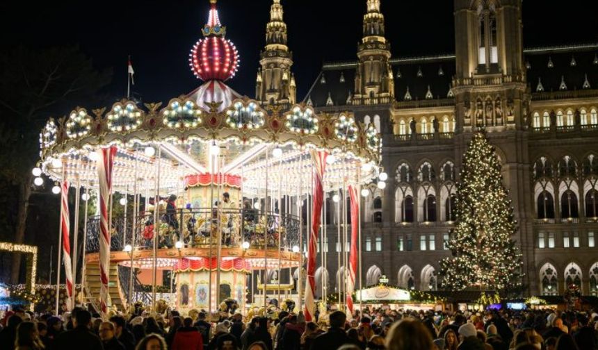 Viyana’da Noel Işıkları Törenle Açıldı