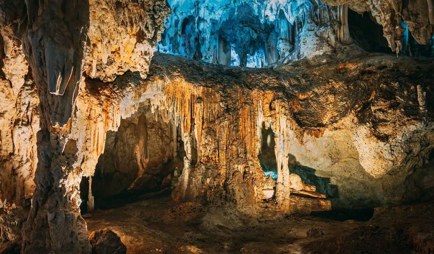 ABD'deki kapkaranlık bir mağara, uzayda yaşamın nerede aranacağını gösterebilir