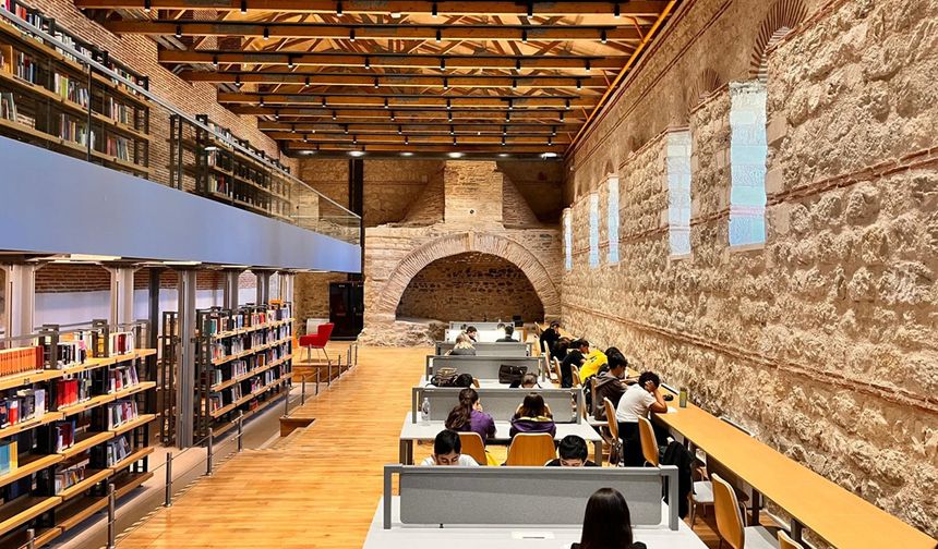 Yayıncılıkta dijital dönüşüm: Kitap, basın ve yeni okur profili