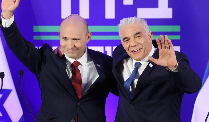 İsrail'de iki eski başbakan seçimde Netanyahu'ya karşı birlik kurdu