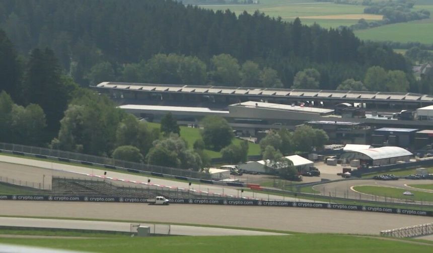 Spielberg Formula 1 İçin Hazır: Aşırı Sıcak Uyarısı Yapıldı