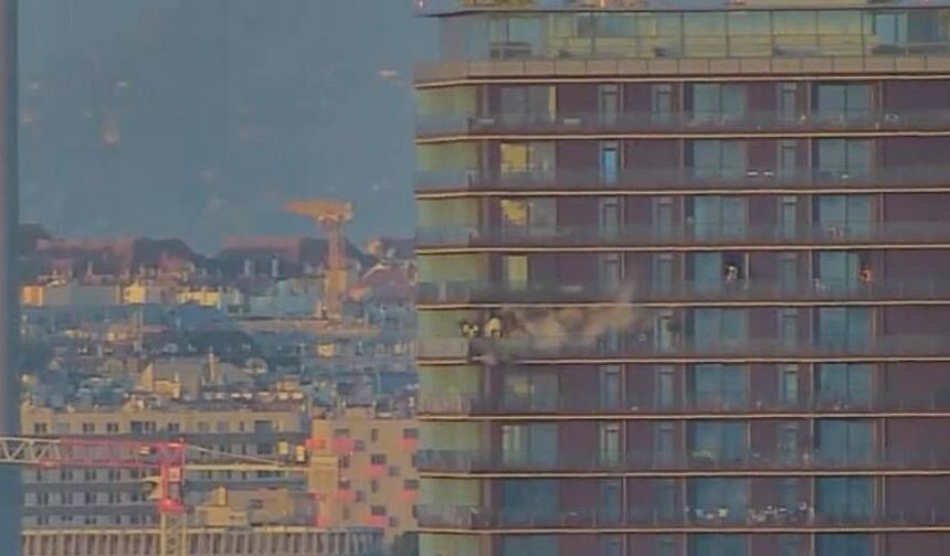 Viyana’daki Triiiple Kuleleri’nde yangın: 65 itfaiyeci müdahale etti