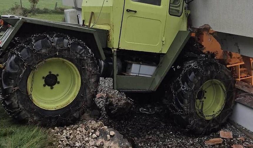Avusturya’da Korkunç Kaza: Kontrolden Çıkan Traktör Çocuk Odasına Girdi!