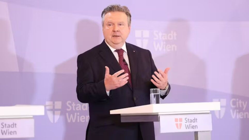 Viyana’da SPÖ geriliyor, FPÖ yükseliyor: Ludwig–NEOS koalisyonu çoğunluğu kaybediyor