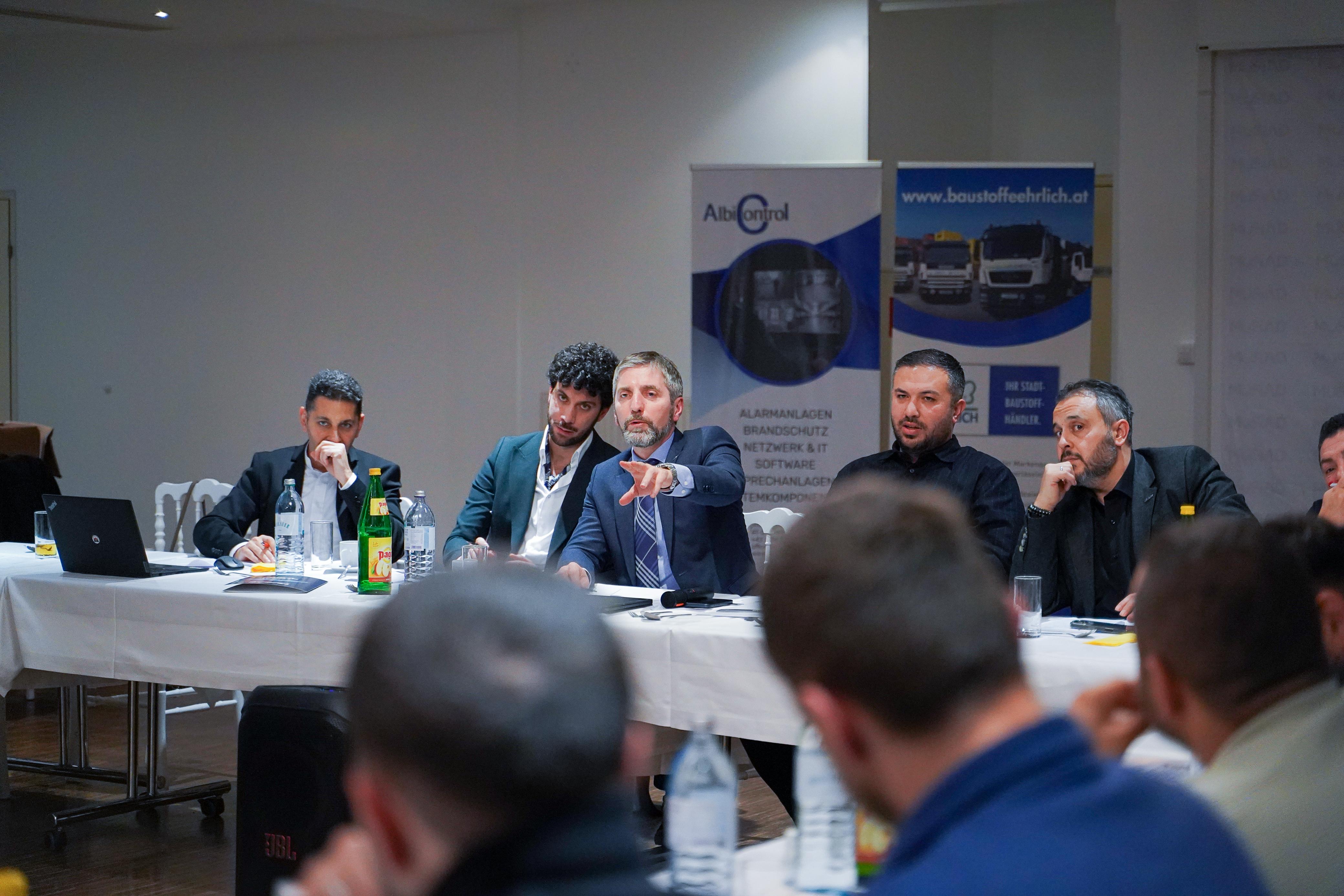 F44Fc178 F901 4990 988A B21Dd7Fb1F84