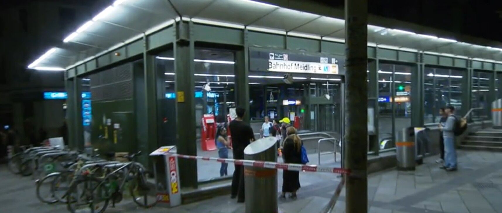 Viyana metrosunda feci ölüm: 57 yaşındaki evsiz adam trenin altında kaldı