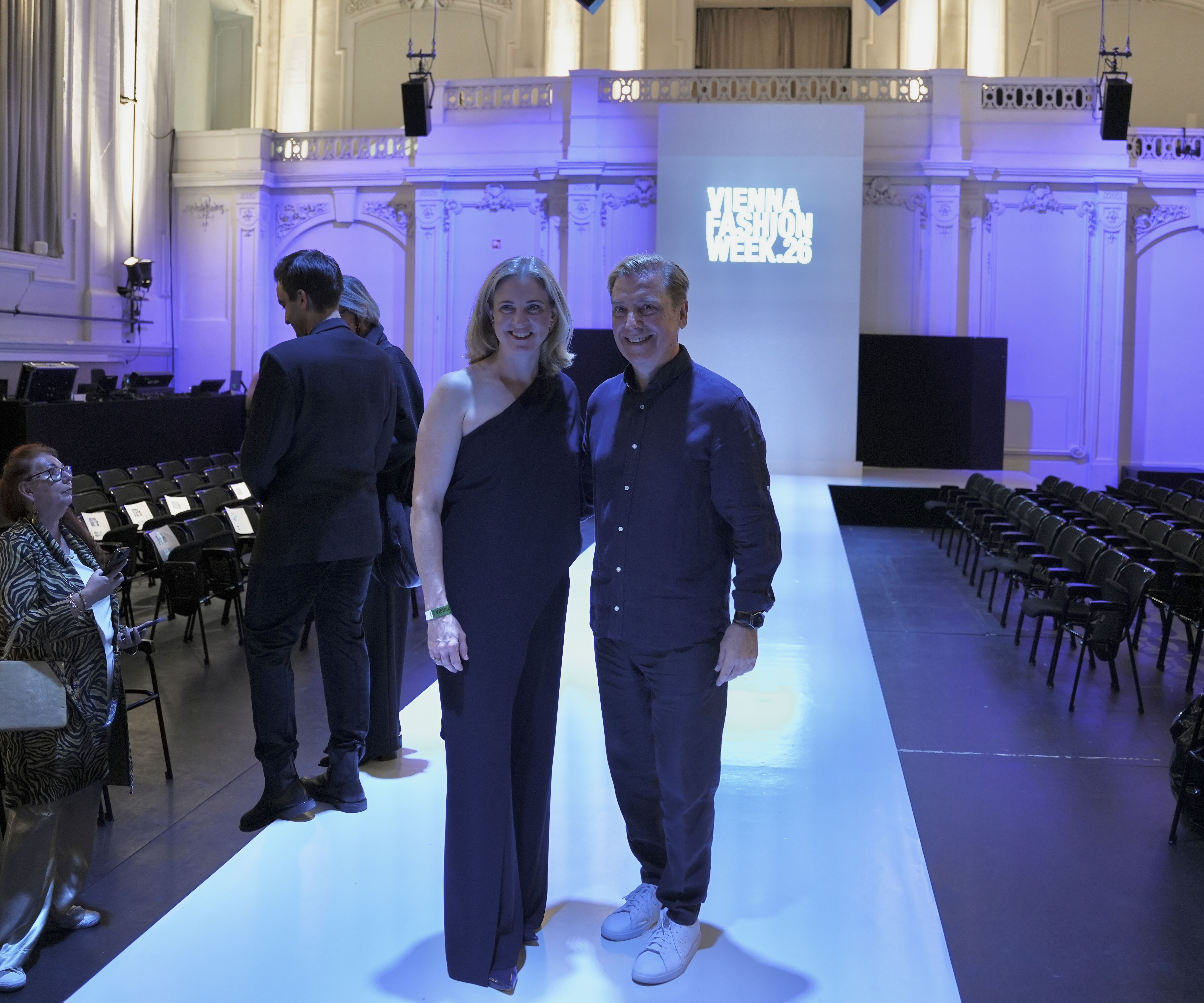 Atil Kutoğlu Vienna Fashion Week’in finalini yaptı